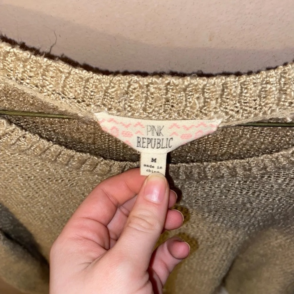 Sweater - Picture 2 of 2